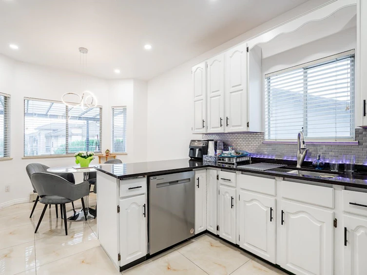 13798 92 Avenue, Surrey, BC, V3V 1J2 - 19