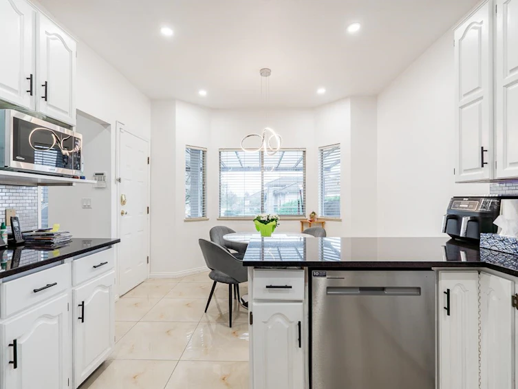 13798 92 Avenue, Surrey, BC, V3V 1J2 - 20