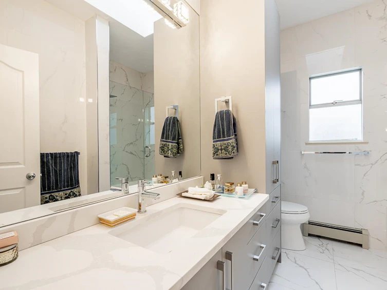 13798 92 Avenue, Surrey, BC, V3V 1J2 - 31