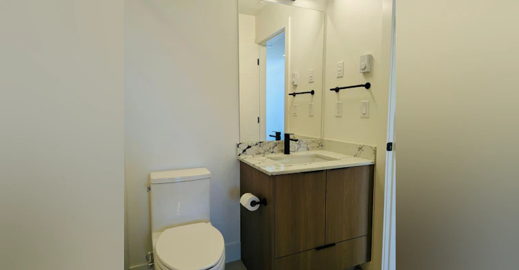 20769 Fraser Highway, Langley, BC, V3A 0S4 - 6