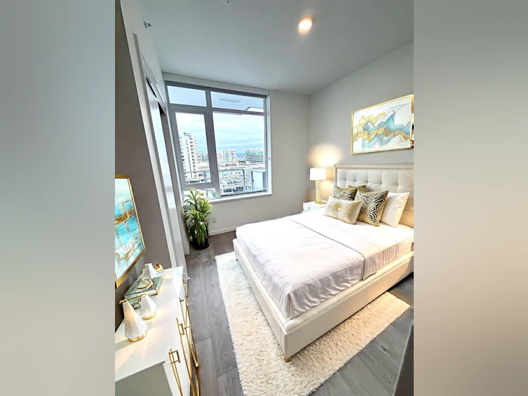 701-6200 Minoru Boulevard, Richmond, BC, V6Y 0M9 - 4