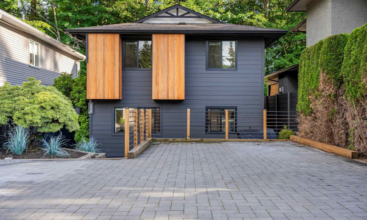 1430 Draycott Road