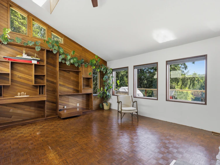 10085 Buccaneer Road, Halfmoon Bay, BC, V7Z 1B6 - 3