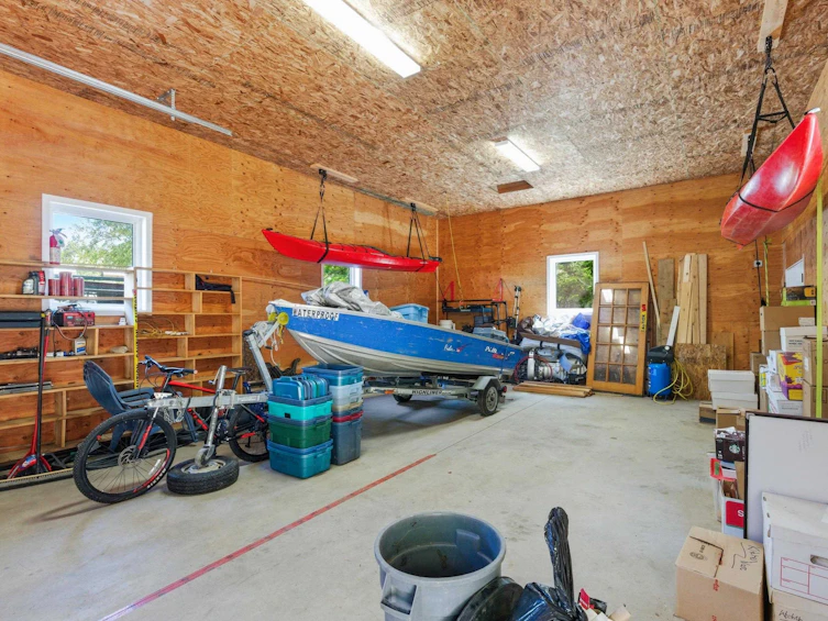 10085 Buccaneer Road, Halfmoon Bay, BC, V7Z 1B6 - 25