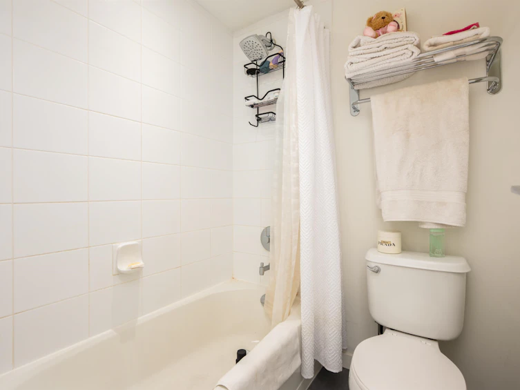 801-480 Robson Street, Vancouver, BC, V6B 1S1 - 10