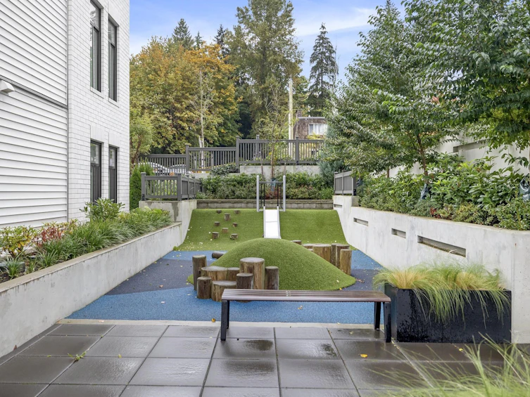 110-708 Edgar Avenue, Coquitlam, BC, V3K 0H3 - 21