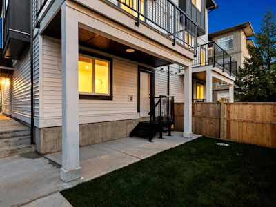 3-2522 Campbell Avenue - 5