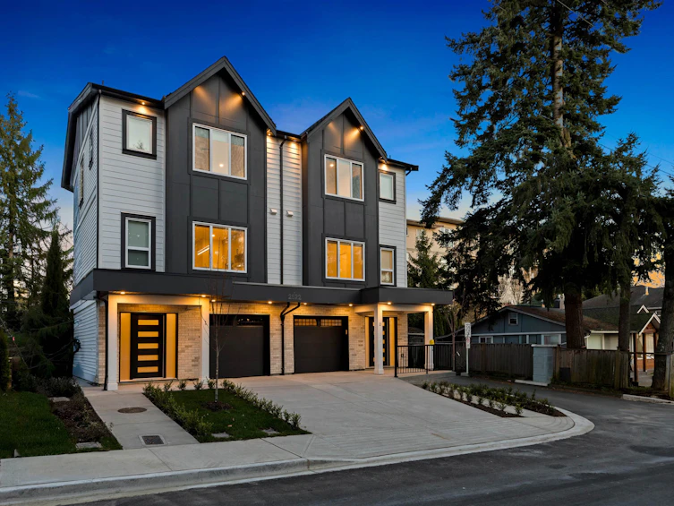 1-2522 Campbell Avenue, Abbotsford, BC, V2S 4C5 - 2