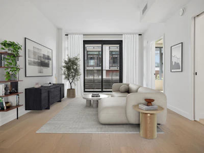 204-8398 Oak Street - 3