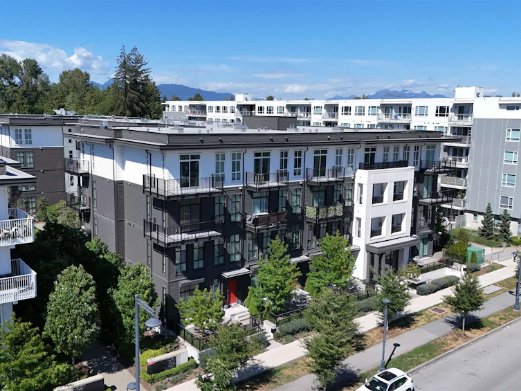 304-13963 105 Boulevard, Surrey, BC, V3T 0M9 - 3