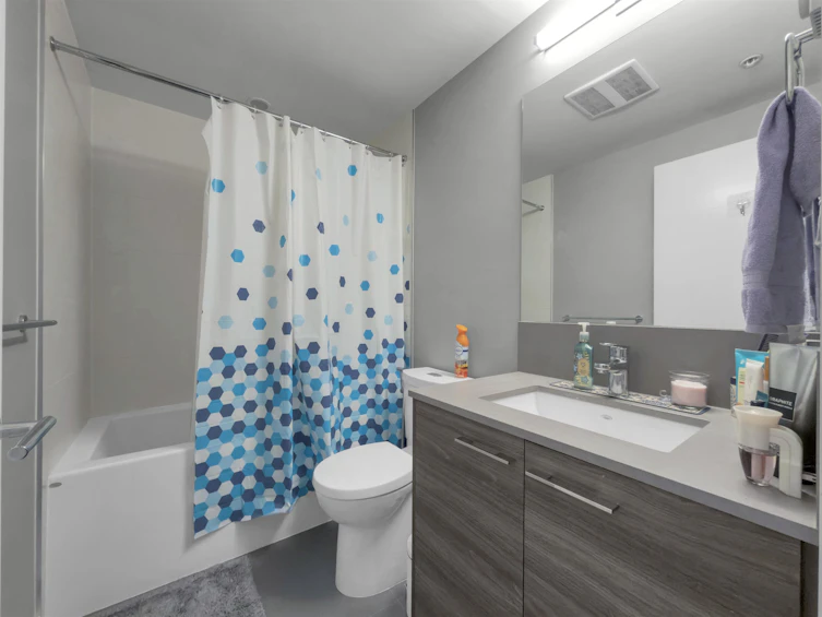 304-13963 105 Boulevard, Surrey, BC, V3T 0M9 - 21