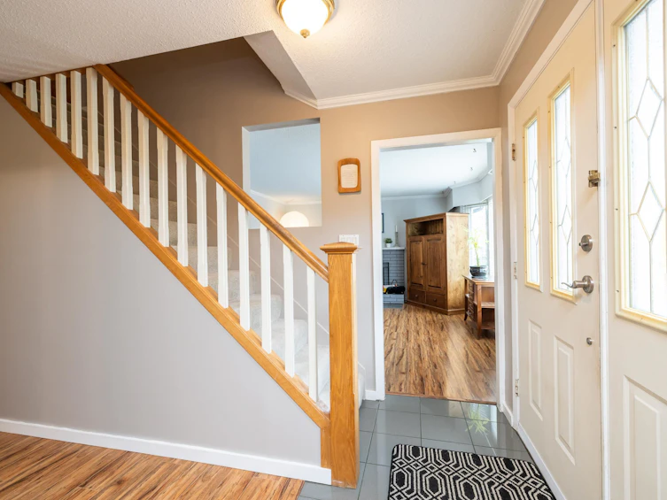 5567 44 Avenue, Delta, BC, V4K 1C9 - 5