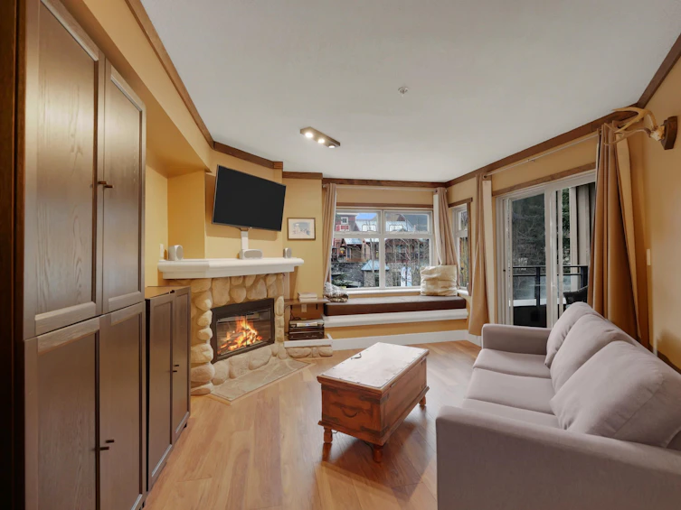 207-2050 Lake Placid Road, Whistler, BC, V8E 0A8 - 6