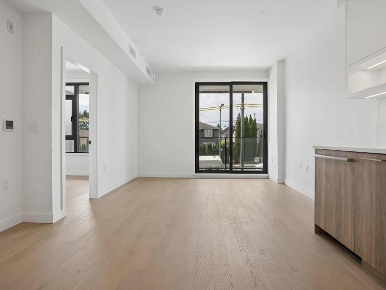 208-8398 Oak Street, Vancouver, BC, V6P 0L9 - 11