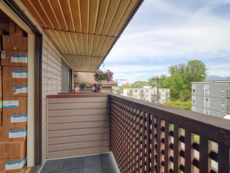 402-2215 Dundas Street, Vancouver, BC, V5L 1J9 - 23