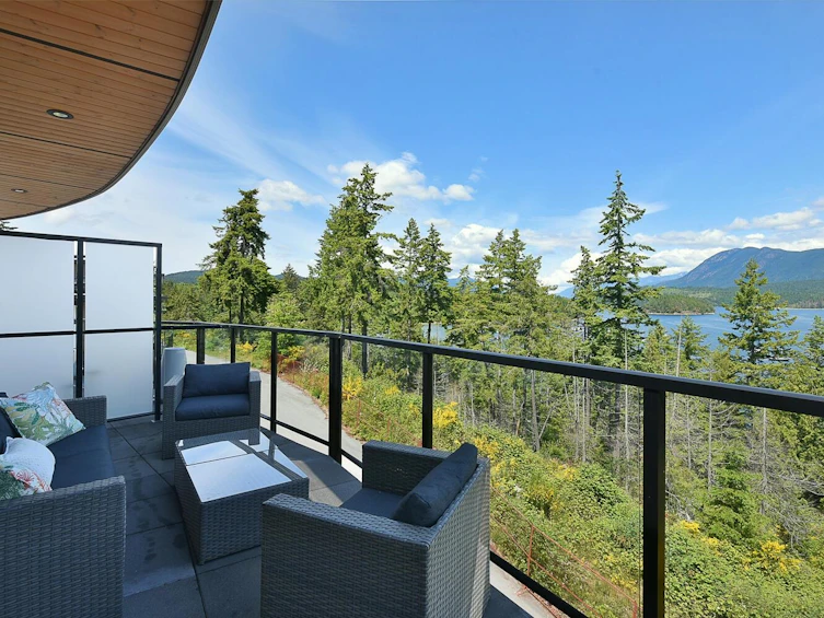 302-5780 Marine Way, Sechelt, BC, V7Z 0L8 - 3