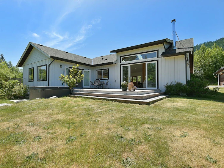 1860 Arboretum Drive, Gibsons, BC, V0N 1V6 - 27