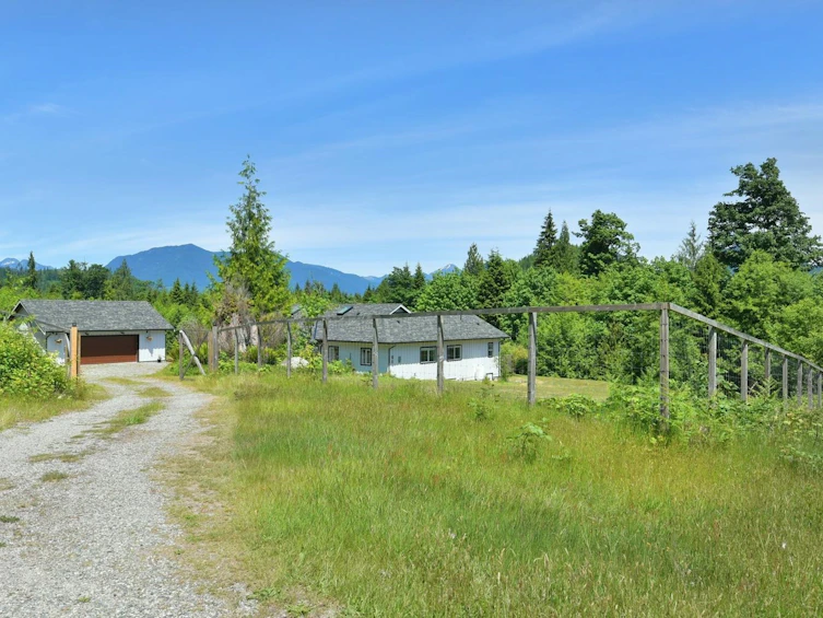1860 Arboretum Drive, Gibsons, BC, V0N 1V6 - 33