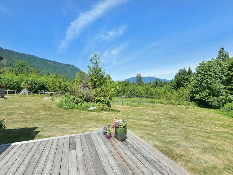 1860 Arboretum Drive, Gibsons, BC, V0N 1V6 - 19