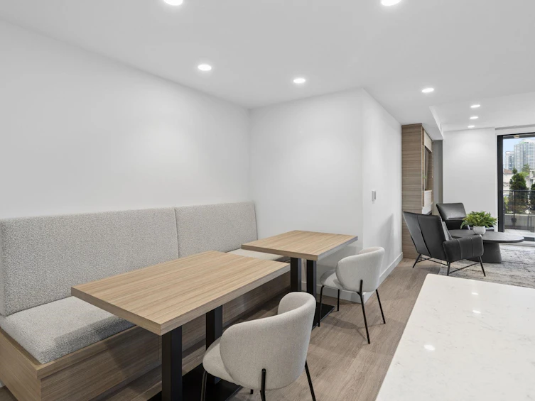 202-8398 Oak Street, Vancouver, BC, V6P 0L9 - 19