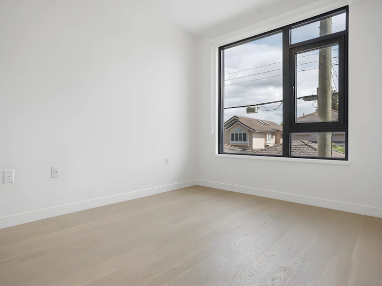 202-8398 Oak Street, Vancouver, BC, V6P 0L9 - 11
