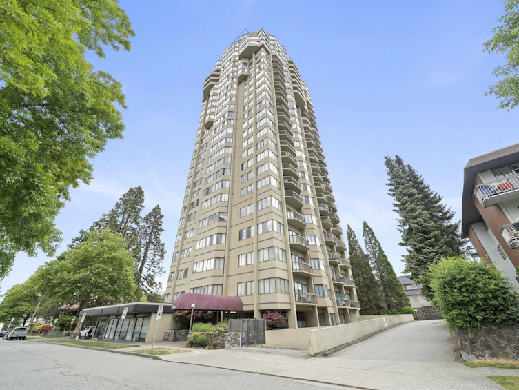 2102-6540 Burlington Avenue, Burnaby, BC, V5H 4G3