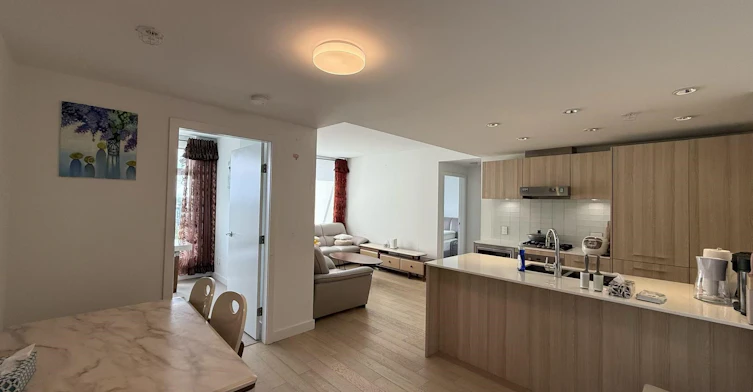 1206-2221 E 30th Avenue, Vancouver, BC, V5N 0G6 - 2