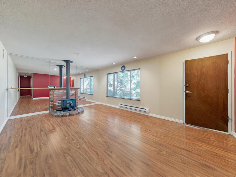 5697 180 Street, Surrey, BC, V3S 4K6 - 3