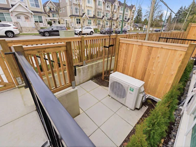 261-720 Robinson Street - 3