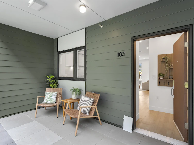 103-342 Mountain Highway, North Vancouver, BC, V7J 2K8 - 22