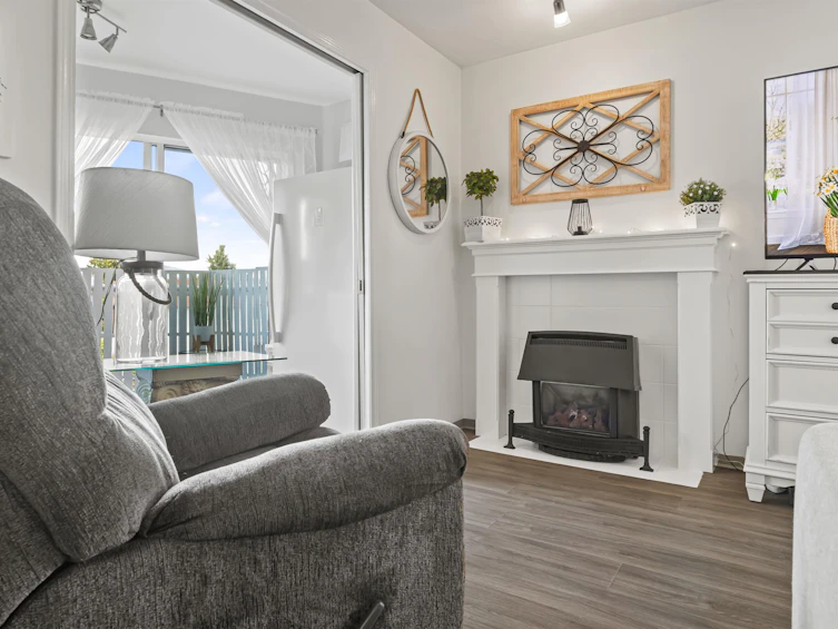 206-46351 Yale Road, Chilliwack, BC, V2P 2P8 - 14