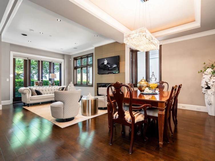 4320 W 8th Avenue, Vancouver, BC, V6R 2A1 - 5