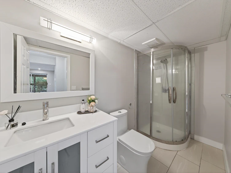 2562 Fuchsia Place, Coquitlam, BC, V3E 2M7 - 31