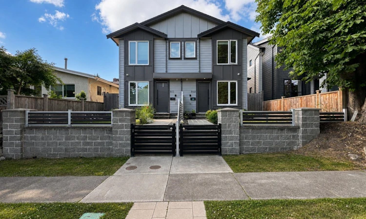849 W 67th Avenue