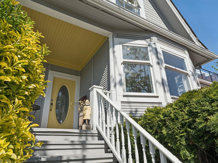 408 E 2nd Street, North Vancouver, BC, V7L 1C8 - 3