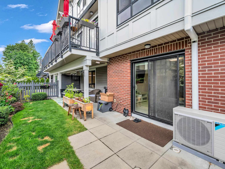 56-3500 Burke Village Promenade, Coquitlam, BC, V3E 0N2 - 36