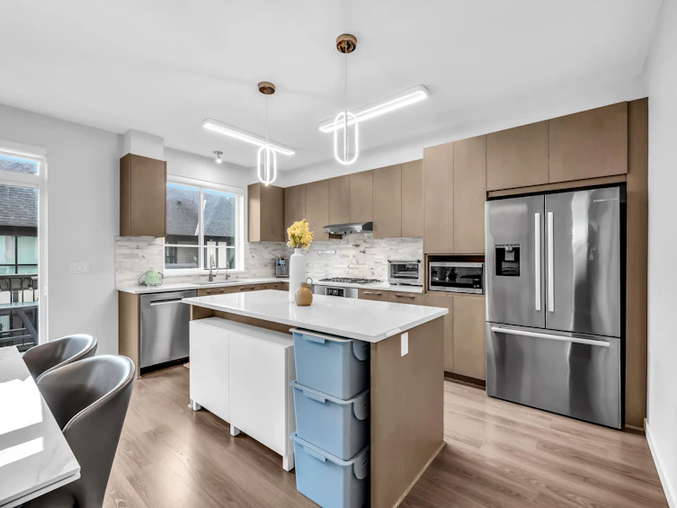 56-3500 Burke Village Promenade, Coquitlam, BC, V3E 0N2 - 11