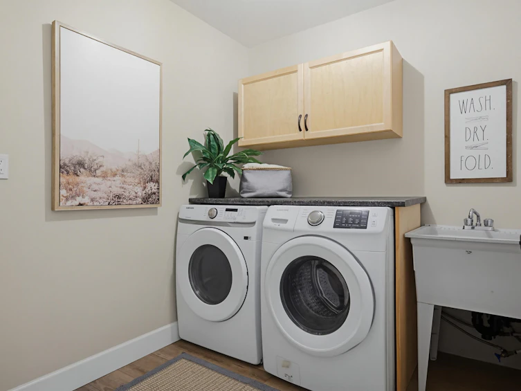24165 65 Avenue, Langley, BC, V2Y 2H1 - 24