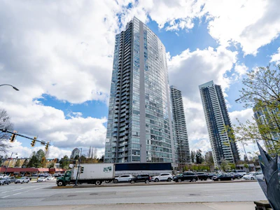 2002-13618 100 Avenue - 4