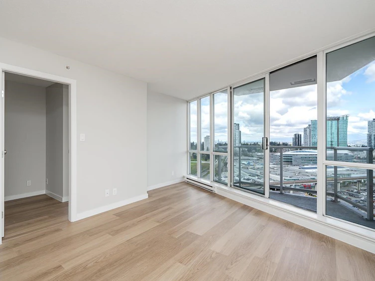 2002-13618 100 Avenue, Surrey, BC, V3T 0A8 - 13
