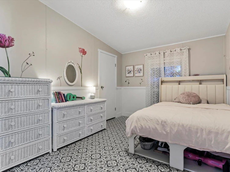 41933 Kirk Avenue, Chilliwack, BC, V2R 5E8 - 16