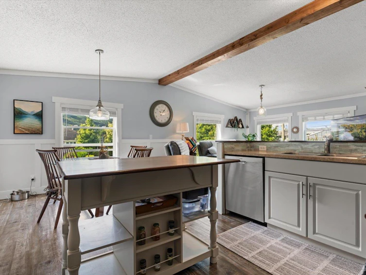 41933 Kirk Avenue, Chilliwack, BC, V2R 5E8 - 7