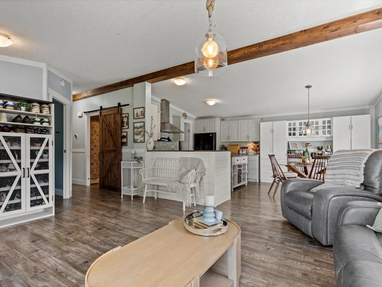 41933 Kirk Avenue, Chilliwack, BC, V2R 5E8 - 3