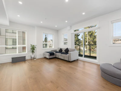 9-19790 55a Avenue - 5