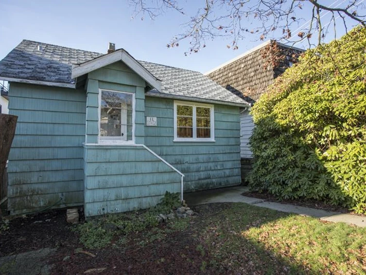 11 Hythe Avenue, Burnaby, BC, V5B 3H6 - 7