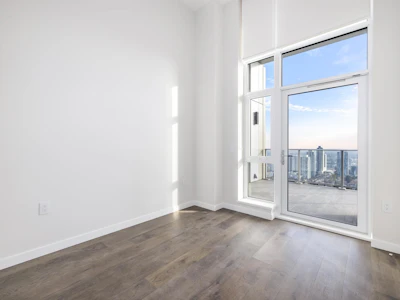 2703-7433 Cambie Street - 3