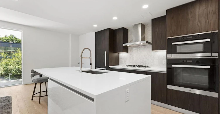 205-2888 Arbutus Street, Vancouver, BC, V6J 0J1 - 14