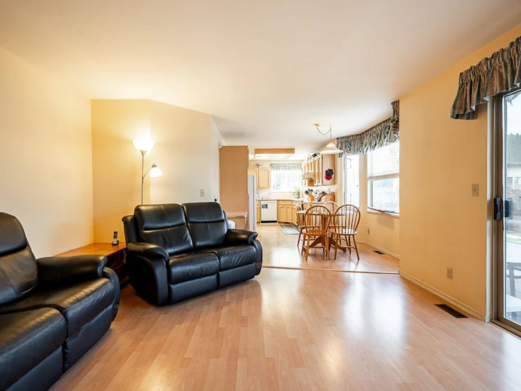 16156 94a Avenue, Surrey, BC, V4N 3A2 - 15