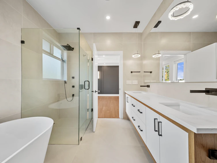 13851 114 Avenue, Surrey, BC, V3R 2L8 - 24