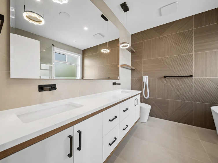 13851 114 Avenue, Surrey, BC, V3R 2L8 - 25